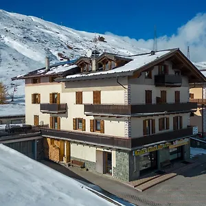 Black - Trepalle , Livigno Itálie